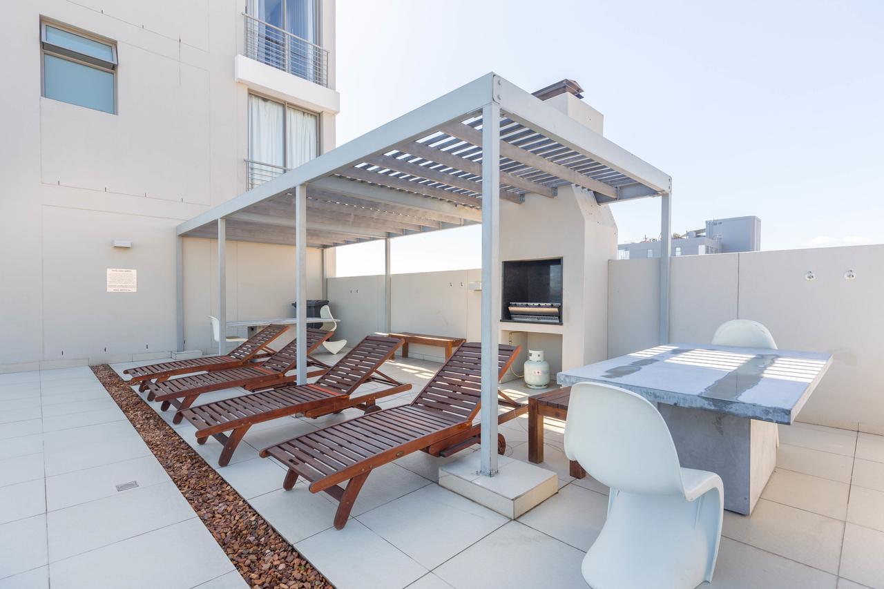 The Odyssee 409 Apartment Cape Town Bagian luar foto